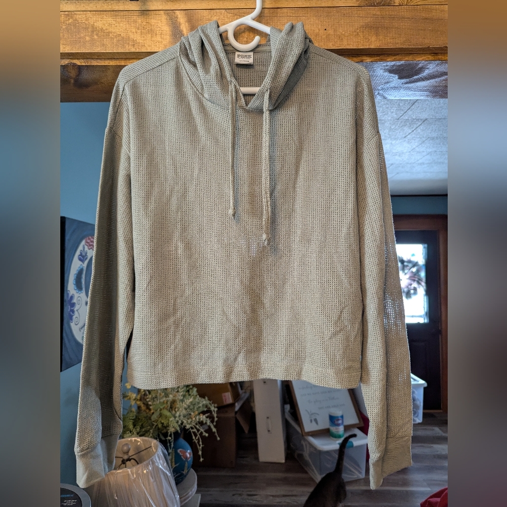 Cropped hoodie